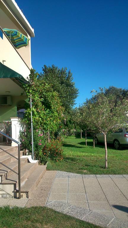 Apartments Vlašići Bagian luar foto
