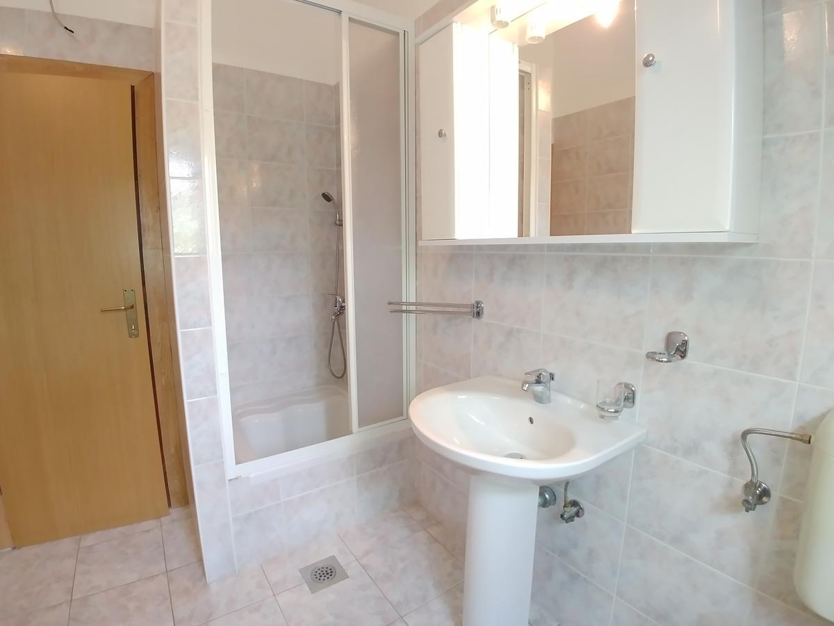 Apartments Vlašići Bagian luar foto